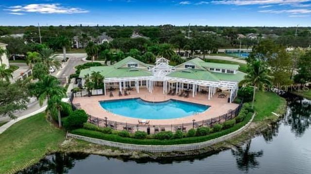 4802 51ST STREET W 221, Bradenton, FL 34210