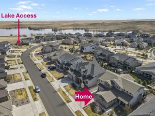 27500 E Lakeview Dr, Aurora, CO 80016