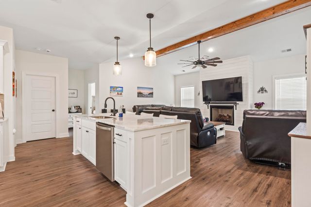 207 Putney Ct., Conway, SC 29526