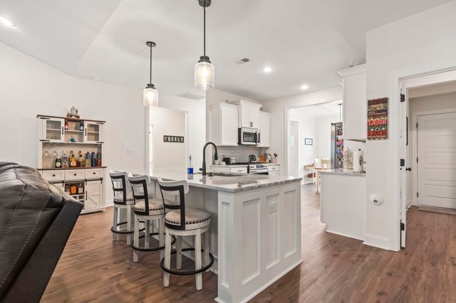 207 Putney Ct., Conway, SC 29526