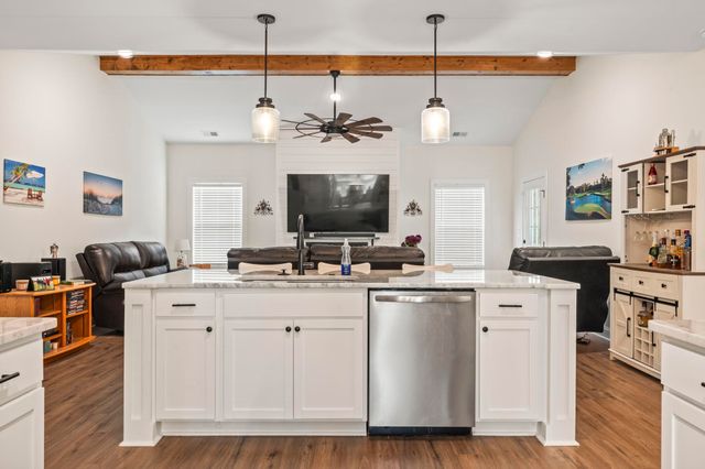 207 Putney Ct., Conway, SC 29526