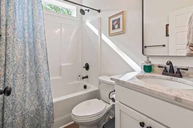 207 Putney Ct., Conway, SC 29526