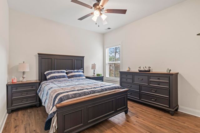 207 Putney Ct., Conway, SC 29526