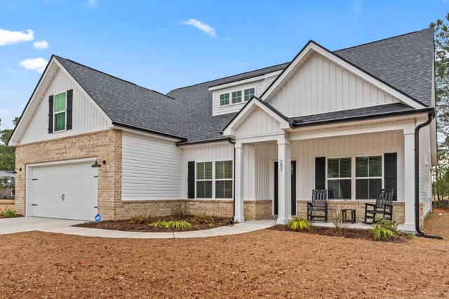 207 Putney Ct., Conway, SC 29526