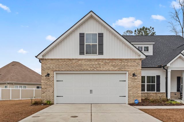 207 Putney Ct., Conway, SC 29526