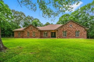 235 Hubert Lane, Livingston, TX 77351