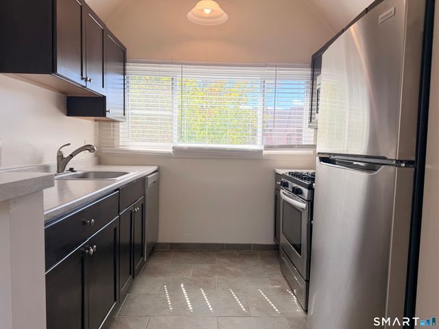 117 Montoya Drive 117, Branford, CT 06405