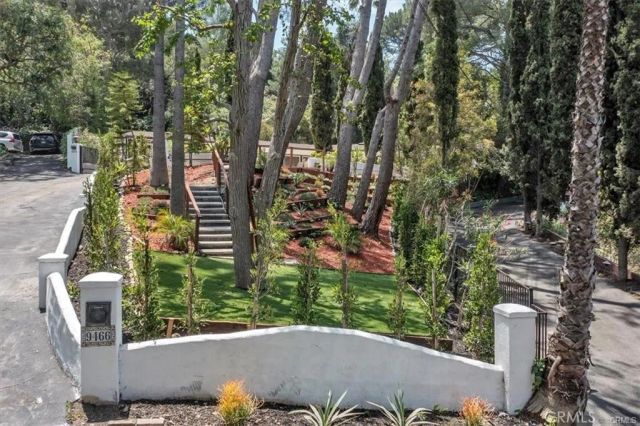 9466 Hidden Valley Place, Beverly Hills, CA 90210