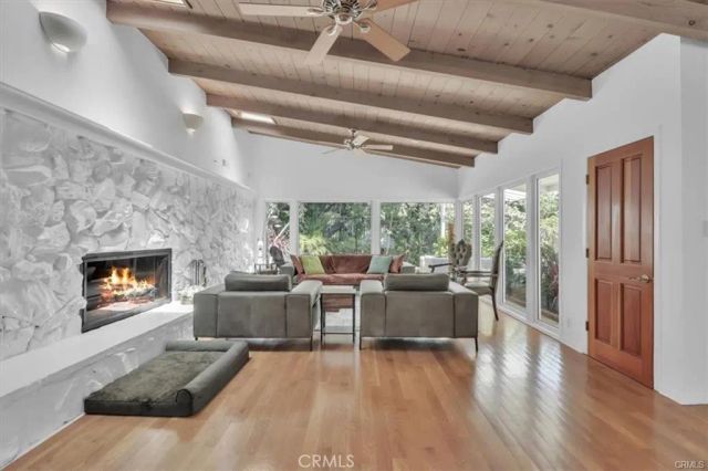 9466 Hidden Valley Place, Beverly Hills, CA 90210