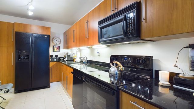 3001 S Ocean Drive 923, Hollywood, FL 33019