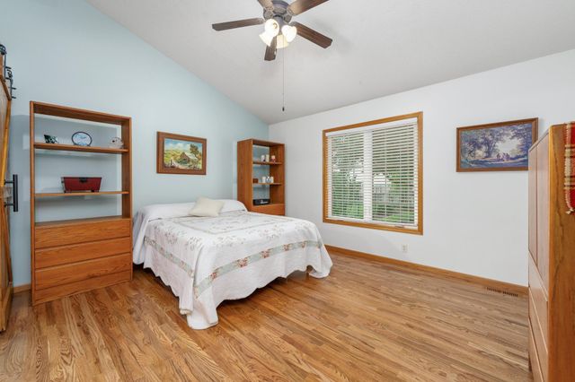 1009 S Sandalwood St, Wichita, KS 67230