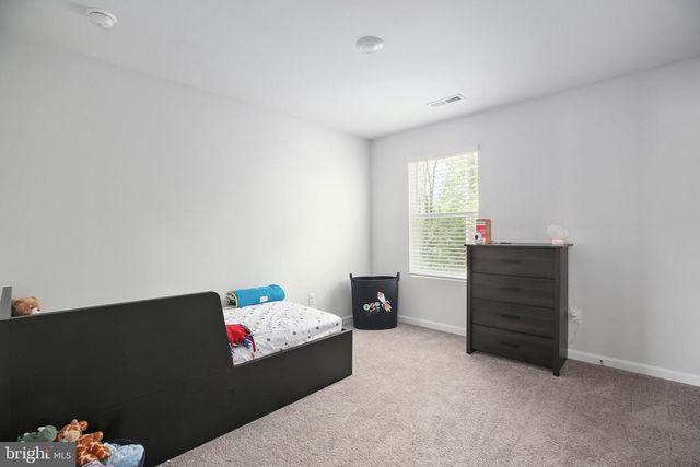 17447 JACKSON DR, Bowling Green, VA 22427