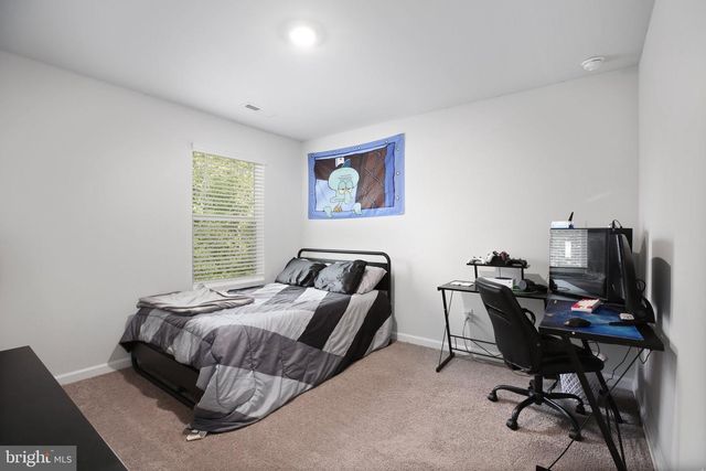 17447 JACKSON DR, Bowling Green, VA 22427