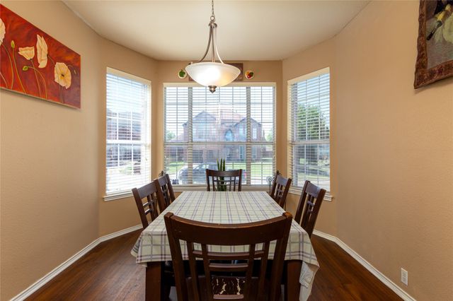 4001 Chinaberry Drive, Garland, TX 75043