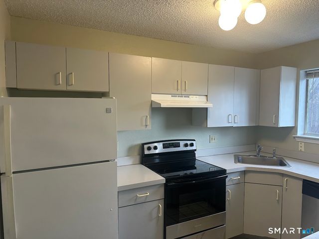 925 Oronoke Road 100I, Waterbury, CT 06708