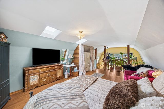 171 E Old Farm Rd, Shelton, WA 98584