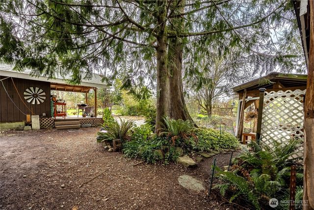 171 E Old Farm Rd, Shelton, WA 98584