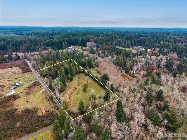 171 E Old Farm Rd, Shelton, WA 98584