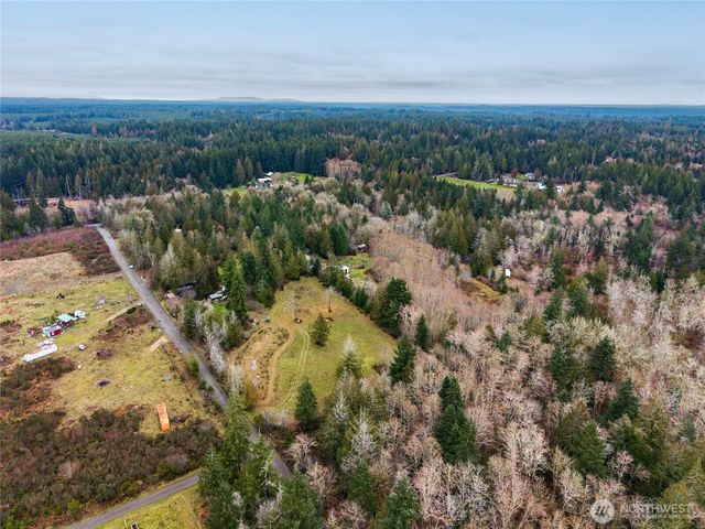 171 E Old Farm Rd, Shelton, WA 98584