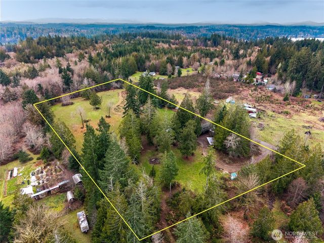 171 E Old Farm Rd, Shelton, WA 98584
