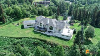 10600 Schuss Drive, Anchorage, AK 99507