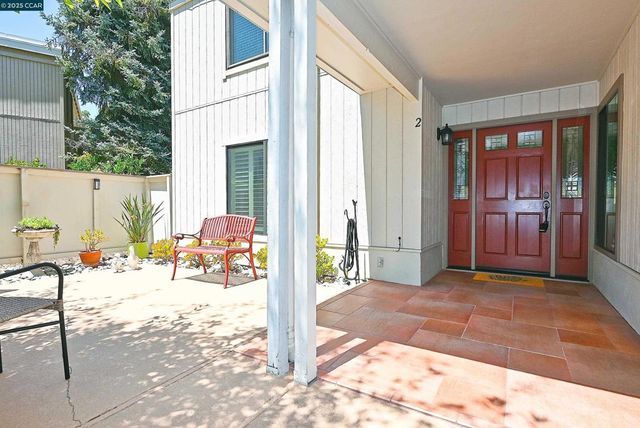 1332 Canyonwood Ct 2, Walnut Creek, CA 94595