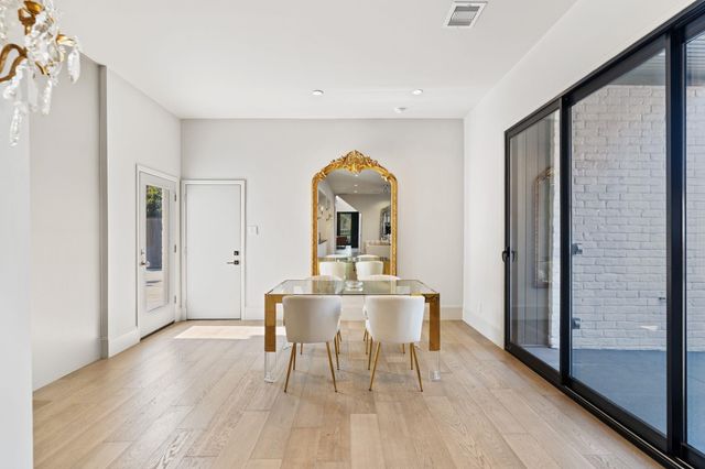 6012 Riverview Way, Houston, TX 77057