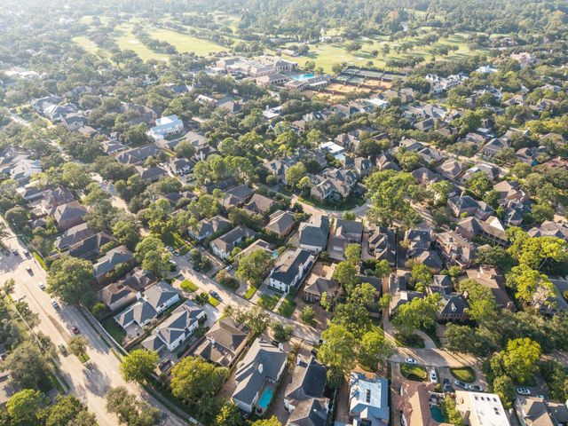 6012 Riverview Way, Houston, TX 77057