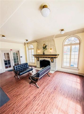 325 W 3rd 507, Long Beach, CA 90802