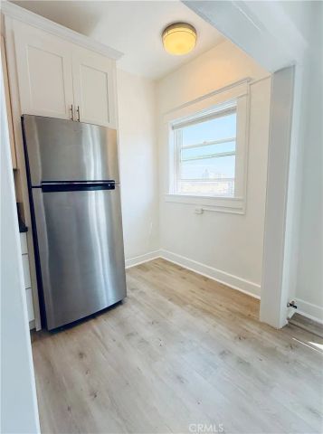 325 W 3rd 507, Long Beach, CA 90802