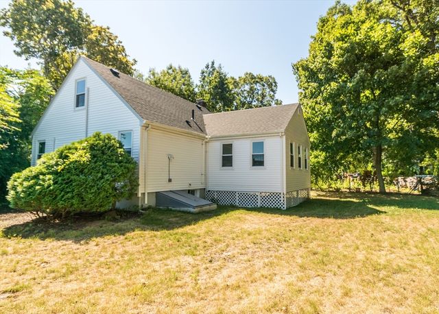 23 Cheney Street, Needham, MA 02494