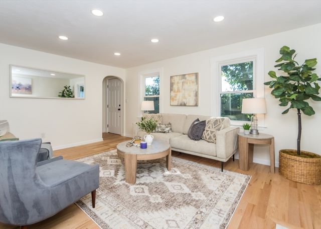 23 Cheney Street, Needham, MA 02494