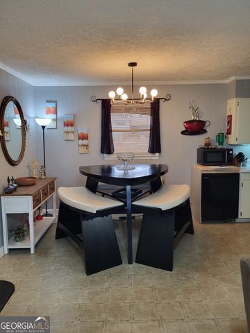 4223 37th Court SW, Lanett, AL 36863