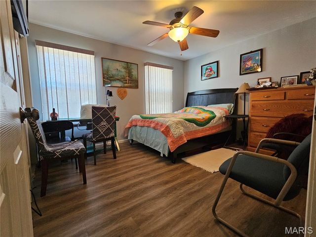 103 Ridgeview Drive, St Robert, MO 65584