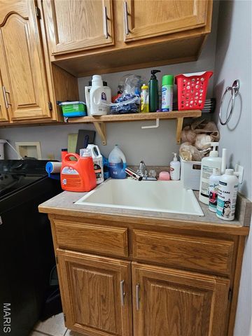 103 Ridgeview Drive, St Robert, MO 65584