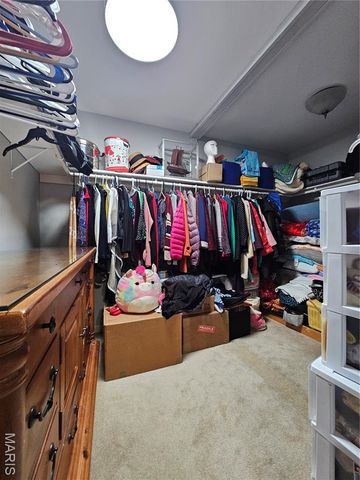 103 Ridgeview Drive, St Robert, MO 65584