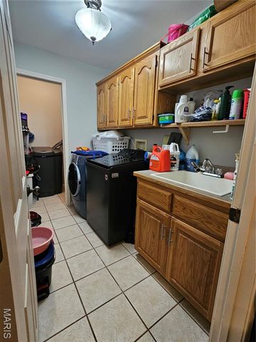 103 Ridgeview Drive, St Robert, MO 65584