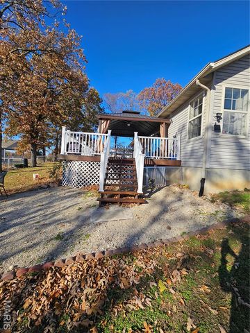 103 Ridgeview Drive, St Robert, MO 65584