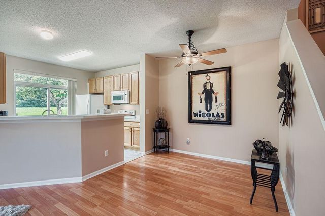 16373 Javari Court, Lakeville, MN 55044