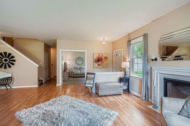 16373 Javari Court, Lakeville, MN 55044