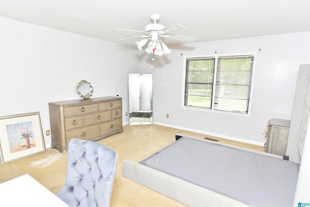 206 MABELON COURT, Hueytown, AL 35023