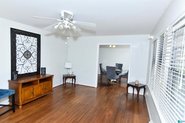 206 MABELON COURT, Hueytown, AL 35023