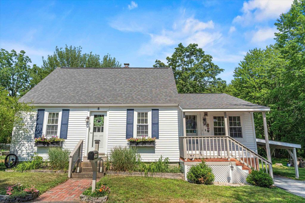 8 Sky View Terrace, Pembroke, NH 03275