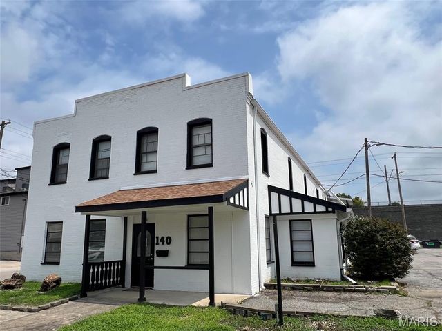 140 Iowa Avenue, Belleville, IL 62220