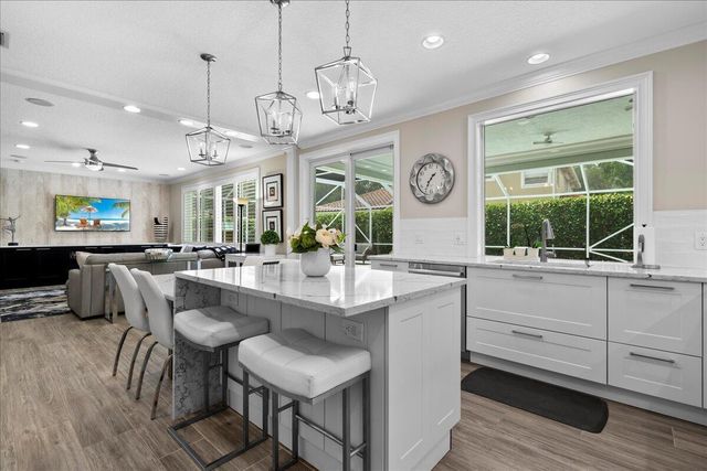 311 Hummingbird Point, Jupiter, FL 33458