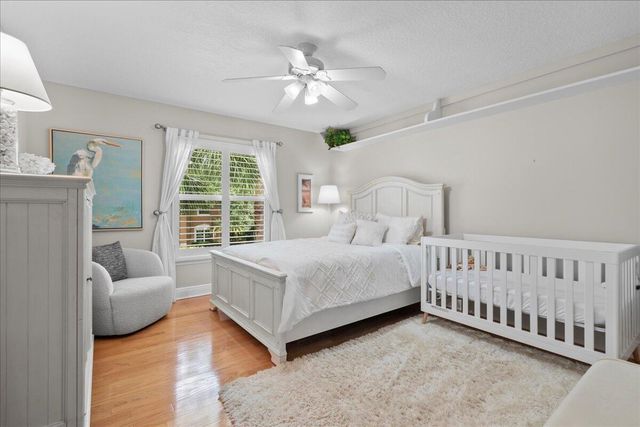 311 Hummingbird Point, Jupiter, FL 33458