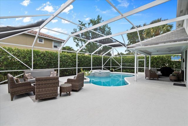 311 Hummingbird Point, Jupiter, FL 33458