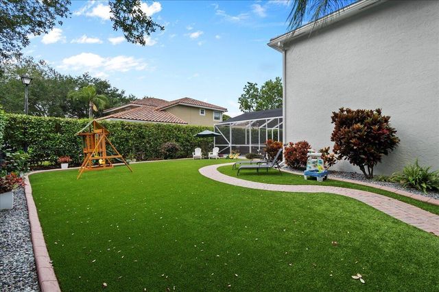 311 Hummingbird Point, Jupiter, FL 33458