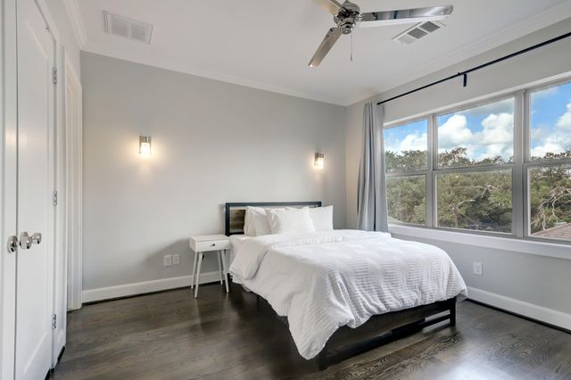 1706 Francis Street B, Houston, TX 77004