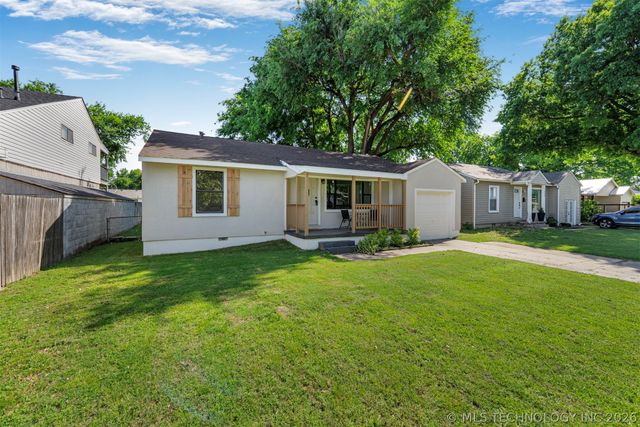 252 E 45th Place, Tulsa, OK 74105